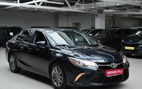 Toyota Camry, 2017 год, 1 600 000 рублей, 1 фотография
