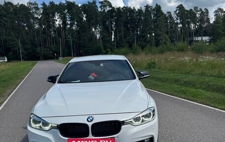 BMW 3 серия, 2016 год, 2 450 000 рублей, 1 фотография
