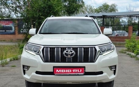 Toyota Land Cruiser Prado 150 рестайлинг 2, 2018 год, 4 999 000 рублей, 1 фотография