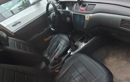 Mitsubishi Lancer IX, 2005 год, 200 000 рублей, 10 фотография