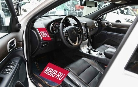 Jeep Grand Cherokee, 2014 год, 2 190 000 рублей, 7 фотография
