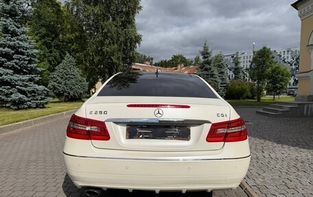 Mercedes-Benz E-Класс, 2010 год, 1 650 000 рублей, 6 фотография