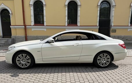 Mercedes-Benz E-Класс, 2010 год, 1 650 000 рублей, 9 фотография