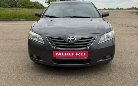 Toyota Camry, 2007 год, 870 000 рублей, 4 фотография