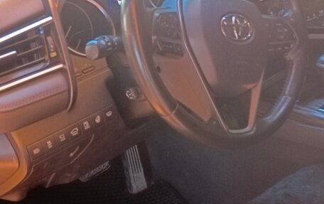 Toyota Camry, 2020 год, 3 100 000 рублей, 7 фотография