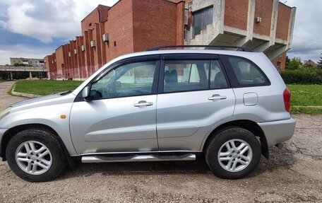 Toyota RAV4, 2001 год, 620 000 рублей, 2 фотография