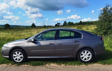 Renault Laguna III рестайлинг, 2010 год, 780 000 рублей, 3 фотография