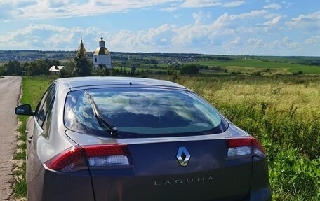 Renault Laguna III рестайлинг, 2010 год, 780 000 рублей, 2 фотография