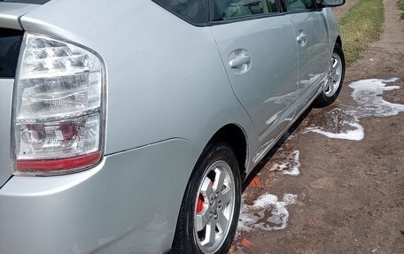 Toyota Prius, 2007 год, 820 000 рублей, 4 фотография