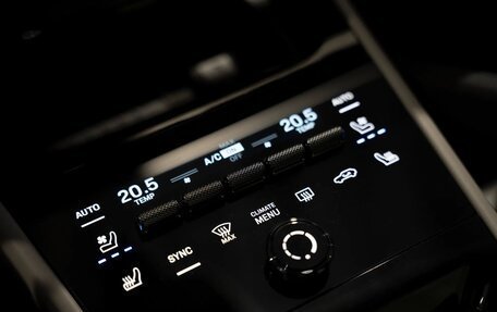 Porsche Cayenne III, 2026 год, 14 000 000 рублей, 20 фотография