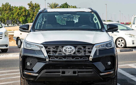 Toyota Fortuner II, 2026 год, 4 700 000 рублей, 3 фотография