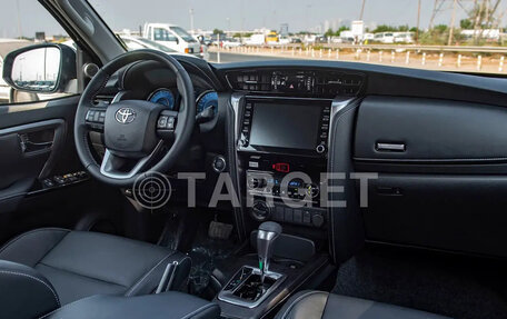 Toyota Fortuner II, 2026 год, 4 700 000 рублей, 8 фотография