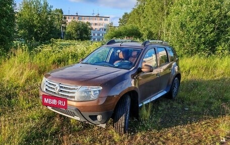 Renault Duster I рестайлинг, 2013 год, 1 100 000 рублей, 2 фотография