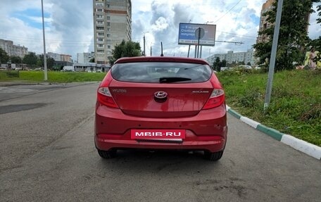 Hyundai Solaris II рестайлинг, 2015 год, 970 000 рублей, 3 фотография