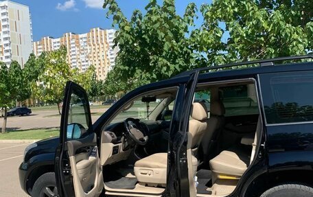Toyota Land Cruiser Prado 120 рестайлинг, 2008 год, 2 250 000 рублей, 12 фотография