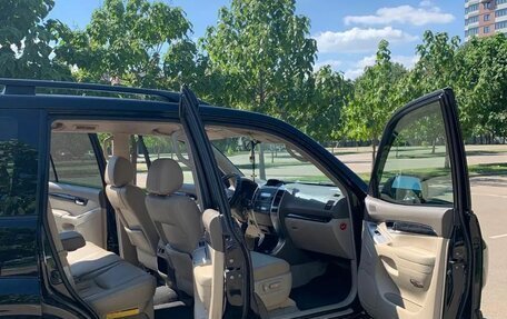 Toyota Land Cruiser Prado 120 рестайлинг, 2008 год, 2 250 000 рублей, 13 фотография
