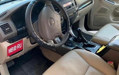 Toyota Land Cruiser Prado 120 рестайлинг, 2008 год, 2 250 000 рублей, 16 фотография