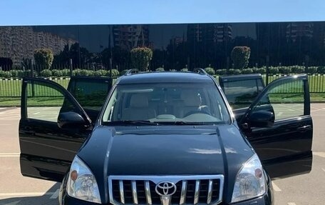Toyota Land Cruiser Prado 120 рестайлинг, 2008 год, 2 250 000 рублей, 11 фотография