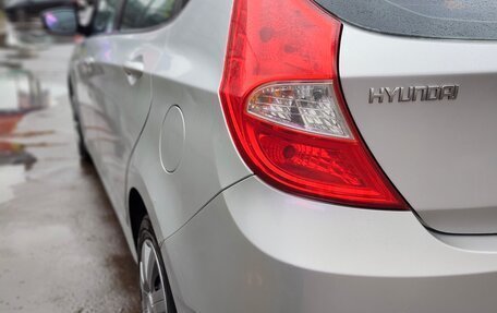 Hyundai Solaris II рестайлинг, 2011 год, 540 000 рублей, 6 фотография