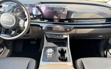 KIA Carnival, 2023 год, 5 200 000 рублей, 9 фотография