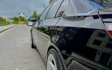 BMW 5 серия, 2005 год, 930 000 рублей, 8 фотография