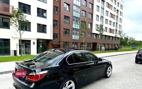 BMW 5 серия, 2005 год, 930 000 рублей, 4 фотография