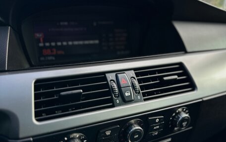BMW 5 серия, 2005 год, 930 000 рублей, 10 фотография