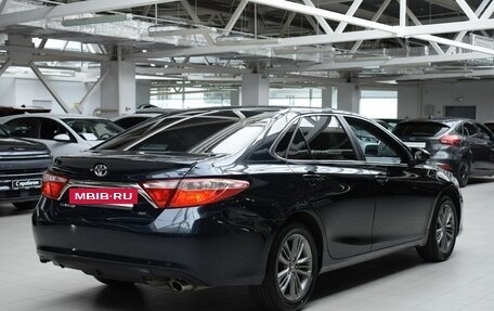 Toyota Camry, 2017 год, 1 600 000 рублей, 7 фотография