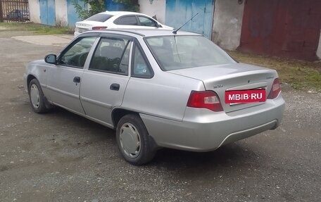 Daewoo Nexia I рестайлинг, 2012 год, 240 000 рублей, 3 фотография