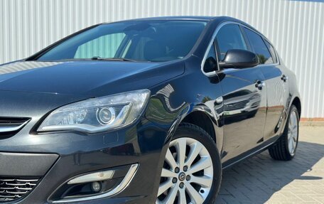 Opel Astra J, 2013 год, 850 000 рублей, 2 фотография