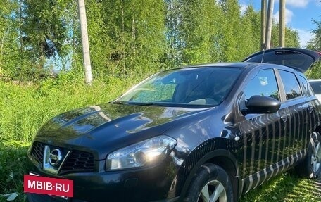 Nissan Qashqai, 2010 год, 850 000 рублей, 2 фотография