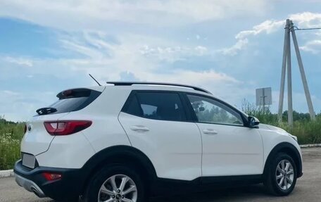 KIA Stonic, 2019 год, 1 666 000 рублей, 9 фотография