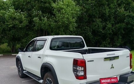 Mitsubishi L200 IV рестайлинг, 2019 год, 2 385 000 рублей, 4 фотография