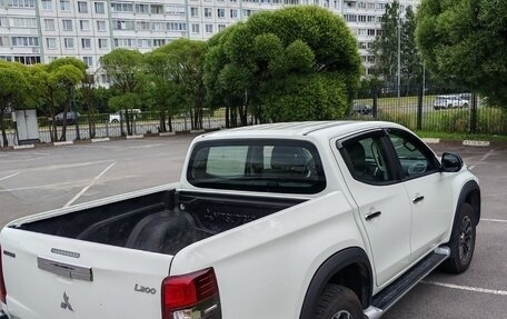 Mitsubishi L200 IV рестайлинг, 2019 год, 2 385 000 рублей, 5 фотография