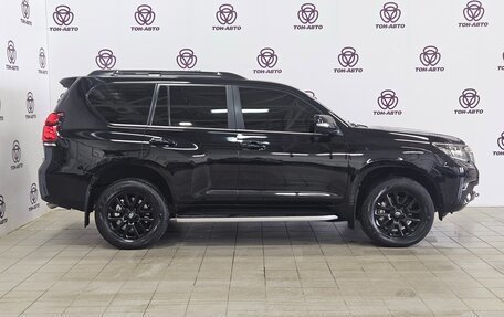 Toyota Land Cruiser Prado 150 рестайлинг 2, 2018 год, 4 800 000 рублей, 4 фотография