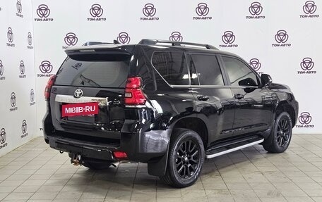 Toyota Land Cruiser Prado 150 рестайлинг 2, 2018 год, 4 800 000 рублей, 5 фотография