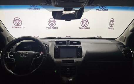 Toyota Land Cruiser Prado 150 рестайлинг 2, 2018 год, 4 800 000 рублей, 12 фотография