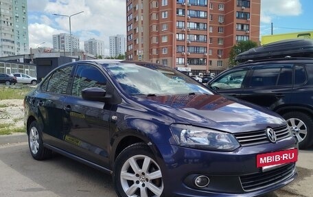 Volkswagen Polo VI (EU Market), 2012 год, 700 000 рублей, 3 фотография