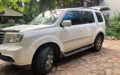 Honda Pilot III рестайлинг, 2011 год, 1 000 000 рублей, 5 фотография