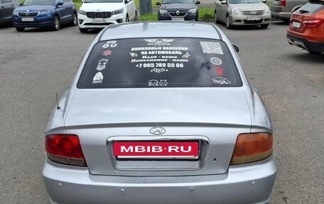 Hyundai Sonata IV рестайлинг, 2005 год, 385 000 рублей, 3 фотография