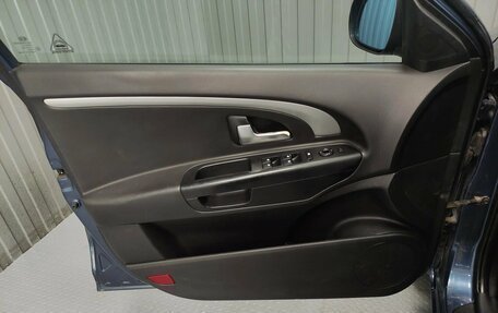 KIA cee'd I рестайлинг, 2010 год, 695 000 рублей, 13 фотография