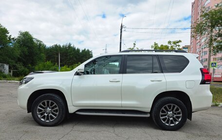 Toyota Land Cruiser Prado 150 рестайлинг 2, 2018 год, 4 999 000 рублей, 9 фотография