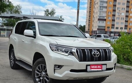 Toyota Land Cruiser Prado 150 рестайлинг 2, 2018 год, 4 999 000 рублей, 3 фотография