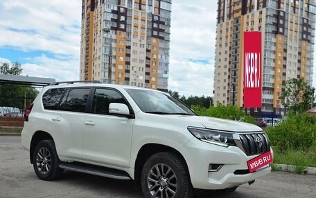 Toyota Land Cruiser Prado 150 рестайлинг 2, 2018 год, 4 999 000 рублей, 2 фотография