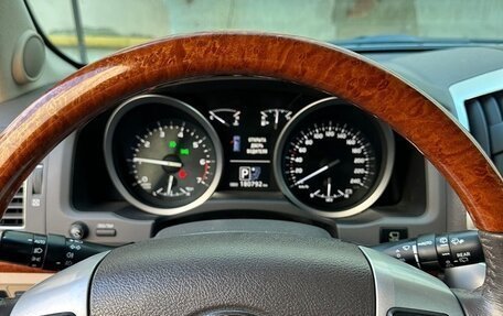Toyota Land Cruiser 200, 2013 год, 3 900 000 рублей, 6 фотография