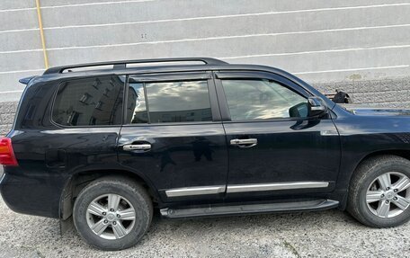 Toyota Land Cruiser 200, 2013 год, 3 900 000 рублей, 3 фотография