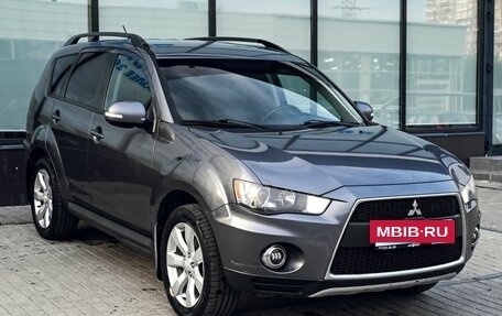 Mitsubishi Outlander III рестайлинг 3, 2012 год, 1 375 000 рублей, 7 фотография