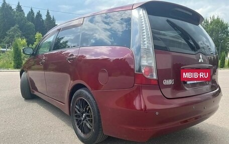 Mitsubishi Grandis, 2004 год, 700 000 рублей, 9 фотография