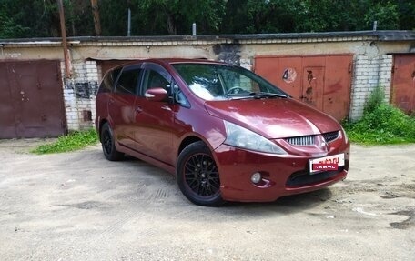 Mitsubishi Grandis, 2004 год, 700 000 рублей, 5 фотография