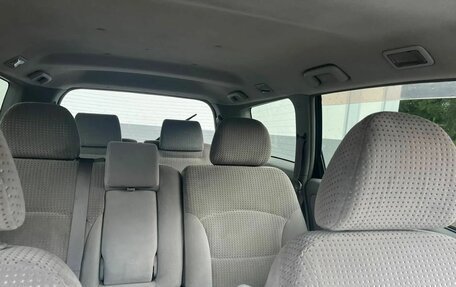 Mitsubishi Grandis, 2004 год, 700 000 рублей, 14 фотография